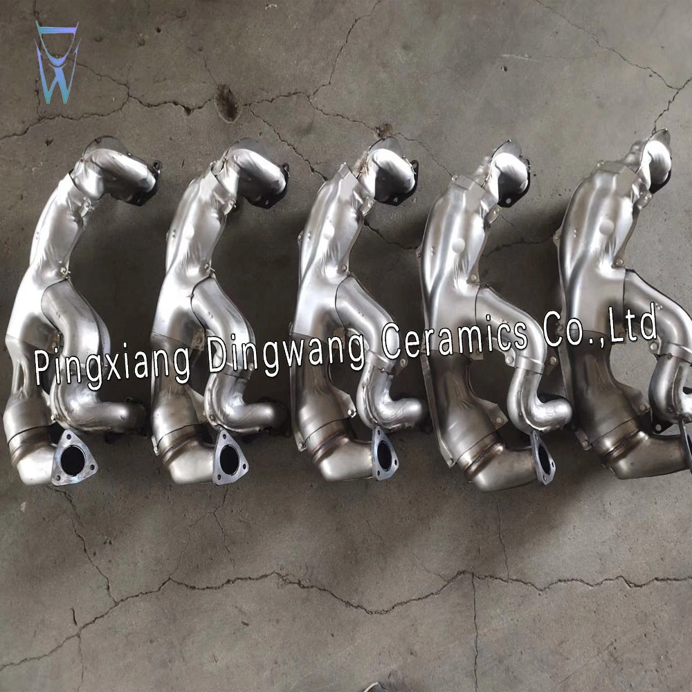 High Quality Direct Installation Exhaust Manifold Ternary Catalytic Converter Price for Toyota Land Cruiser 4700