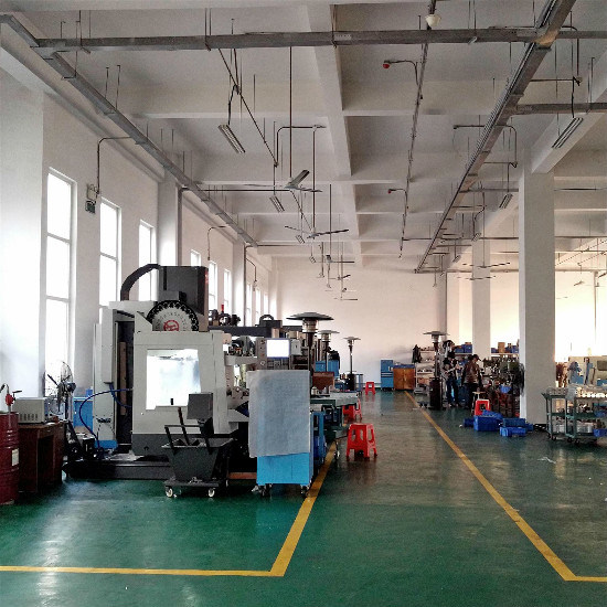 China Factory Price Q235 Flange Dn125 Pipe Flange Pn16 Forged