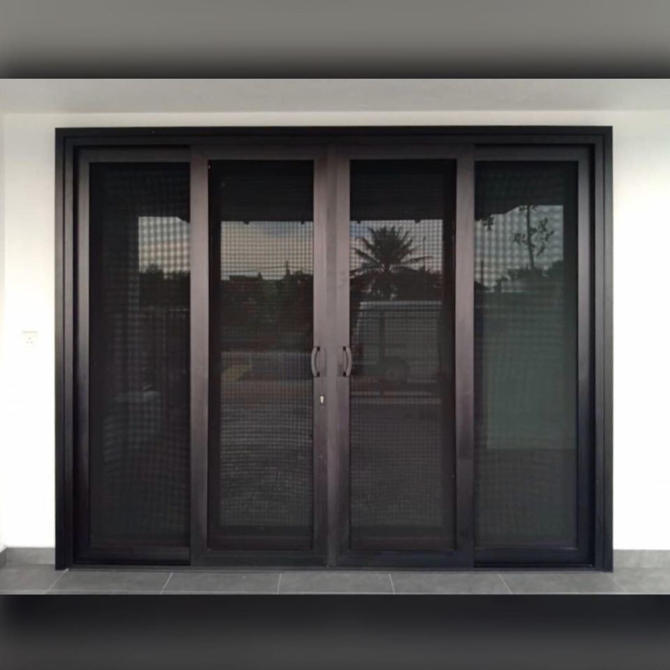 Environmentally Friendly AISI 304 316 Black Epoxy Coated Security Door Mesh