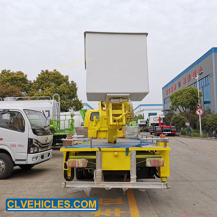 Isuzu Telescopic Boom Cherry Picker Truck 35kv Insulation Aerial Bucket Manlift Truck