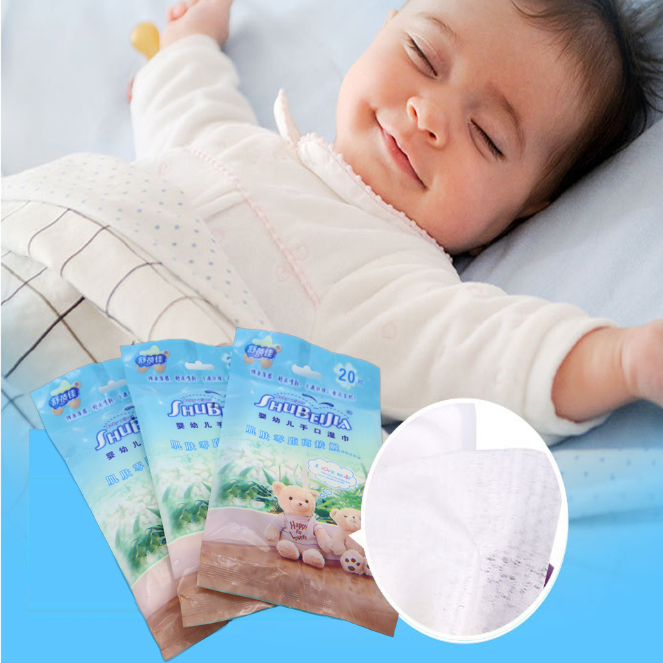 Non-Woven Hand & Mouth Cleaning Flushable 20 Pieces Baby Wet Wipes