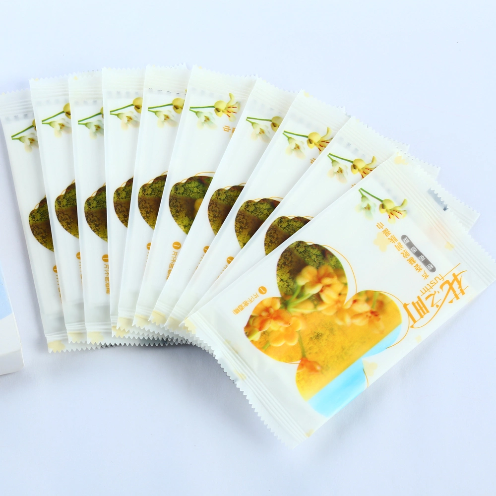 Aloe Vera Mostened Cleansing Facial Wet Wipes for Sensitive Skin