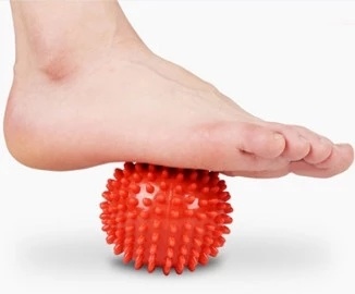 PVC Fitness Spiky Massage Lacrosse Ball for Foot Massage