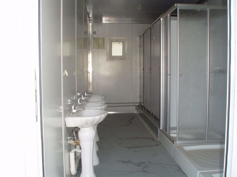 Practical Flat Pack Prefabricated 20FT Container House Toilet In Burundi