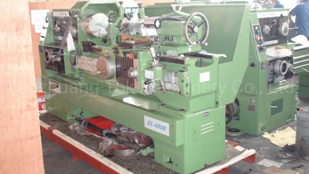 Universal Lathe Machine Bulgaria 3m Lathe