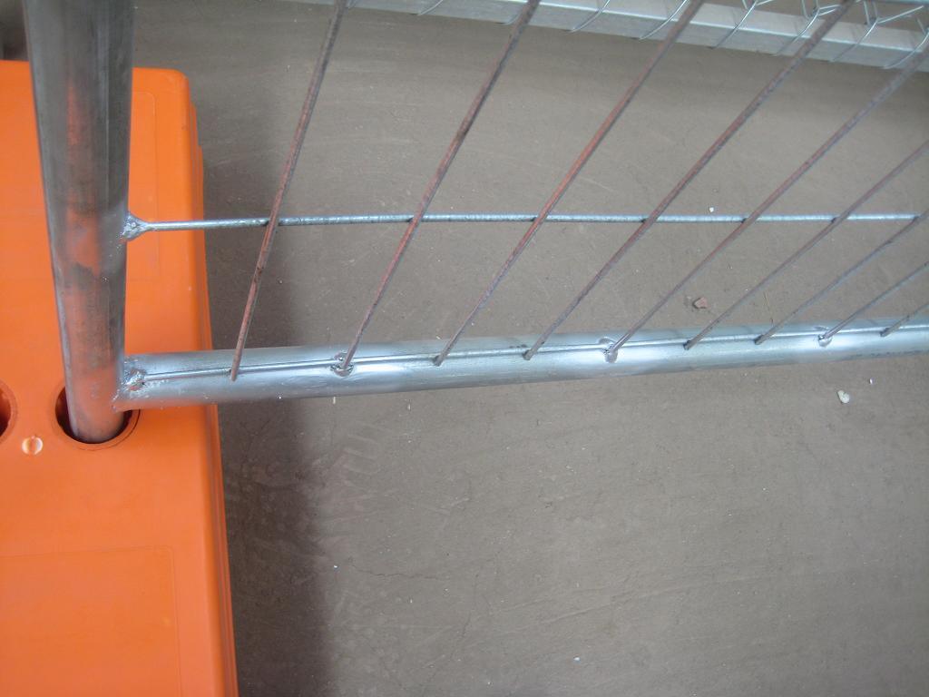 High Quality Wire Mesh Galvanized Iron Fence