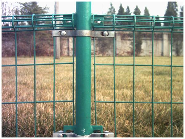 High Quality Wire Mesh Galvanized Iron Fence