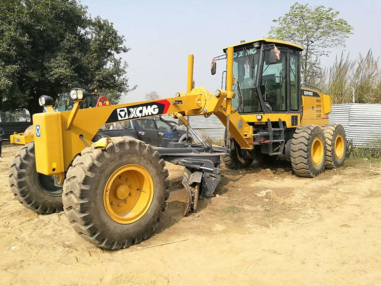 XCMG Grader Gr165 Motor Grader 180HP RC Motor Grader Price