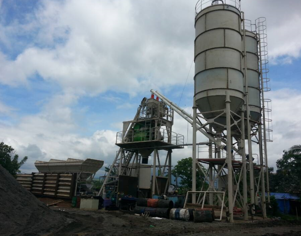 XCMG Hzs90 Project Concrete Batching Plant 90m3 Small Concrete Batching Plant Price