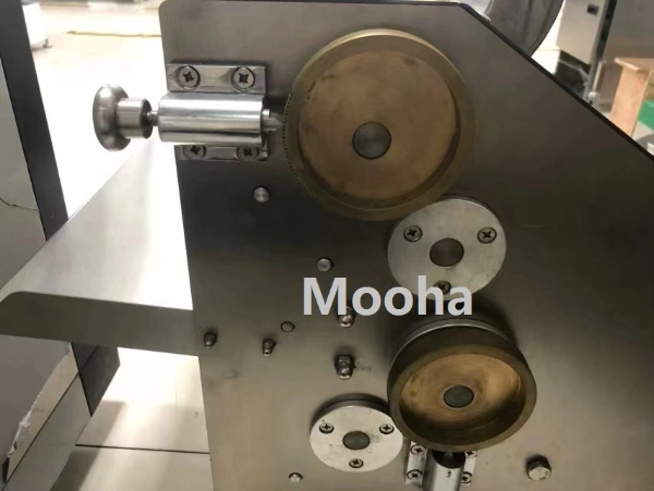 Commercial French Bread Making Machine Pizza Production Line Pressing Forming Dough Baguette Moulder Pizza Dough Pressing Machine