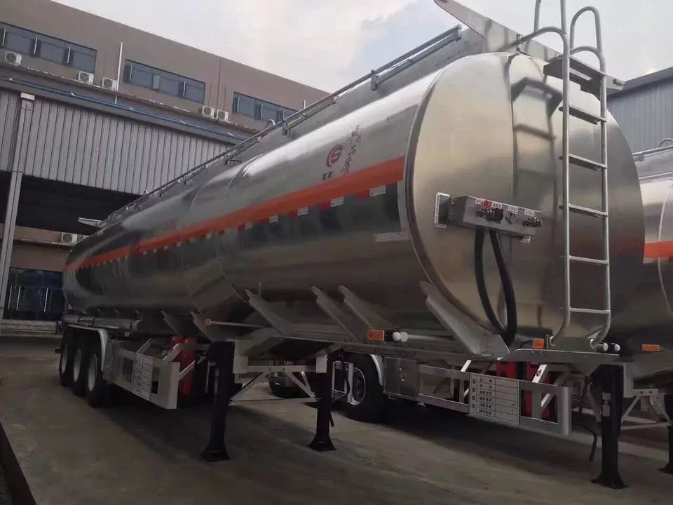 Phenol Asphalt Sulfur Tank with 100mm Insulating Layer Tank Semi Trailer