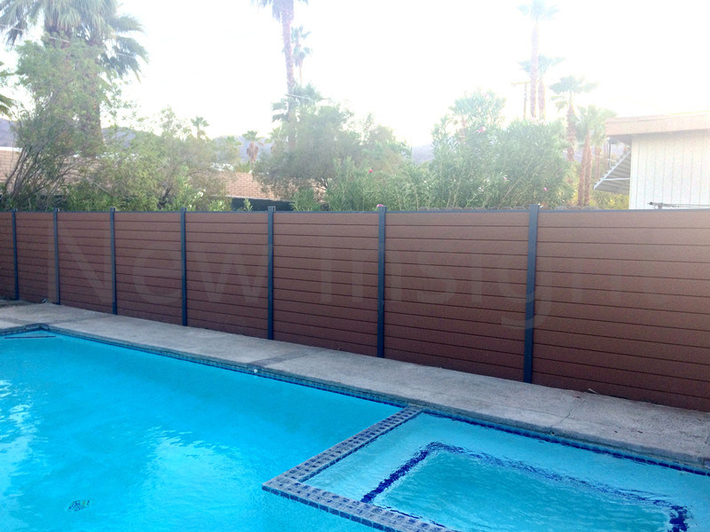 1.8m*1.8m WPC Wood Plastic Composite Fence with High Performance