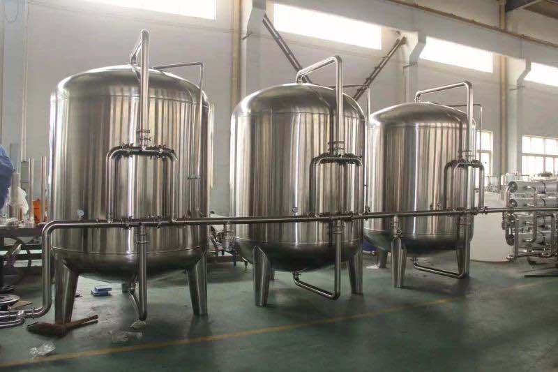 Complete Automatic a to Z Bottled Mineral Water Production Line/Water Bottling Filling Machine