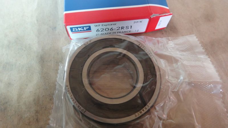 SKF 6205-2RS Deep Groove Ball Bearings 6206-2RS, 6207-2RS, 6208-2RS, 6210-2RS Zz C3 Agricultural Machinery / Auto Bearing