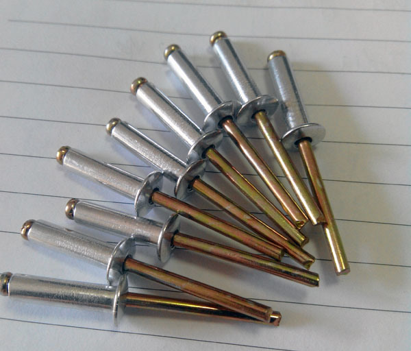Aluminum Steel Blind Rivets Al 5050 Alloy Rivet Steel Mandrel DIN7337 Blind Rivets