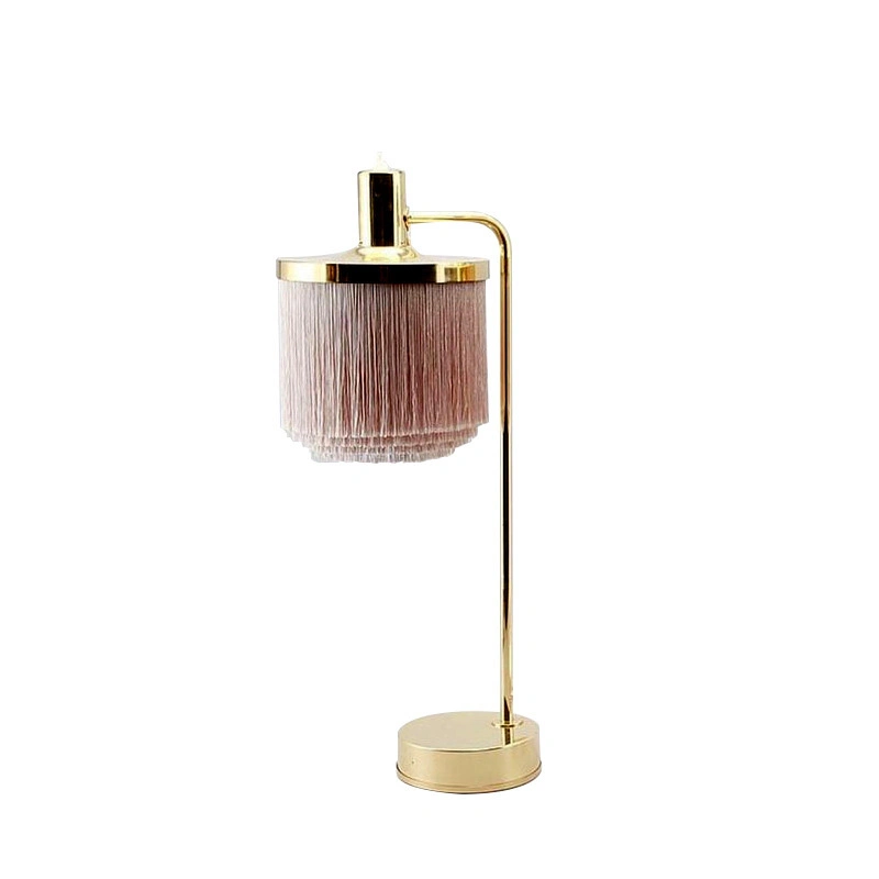 Creative Golden Plated Iron Base with Pink Tassel Silk Fringe Table Lamp (WH-MTB-158)