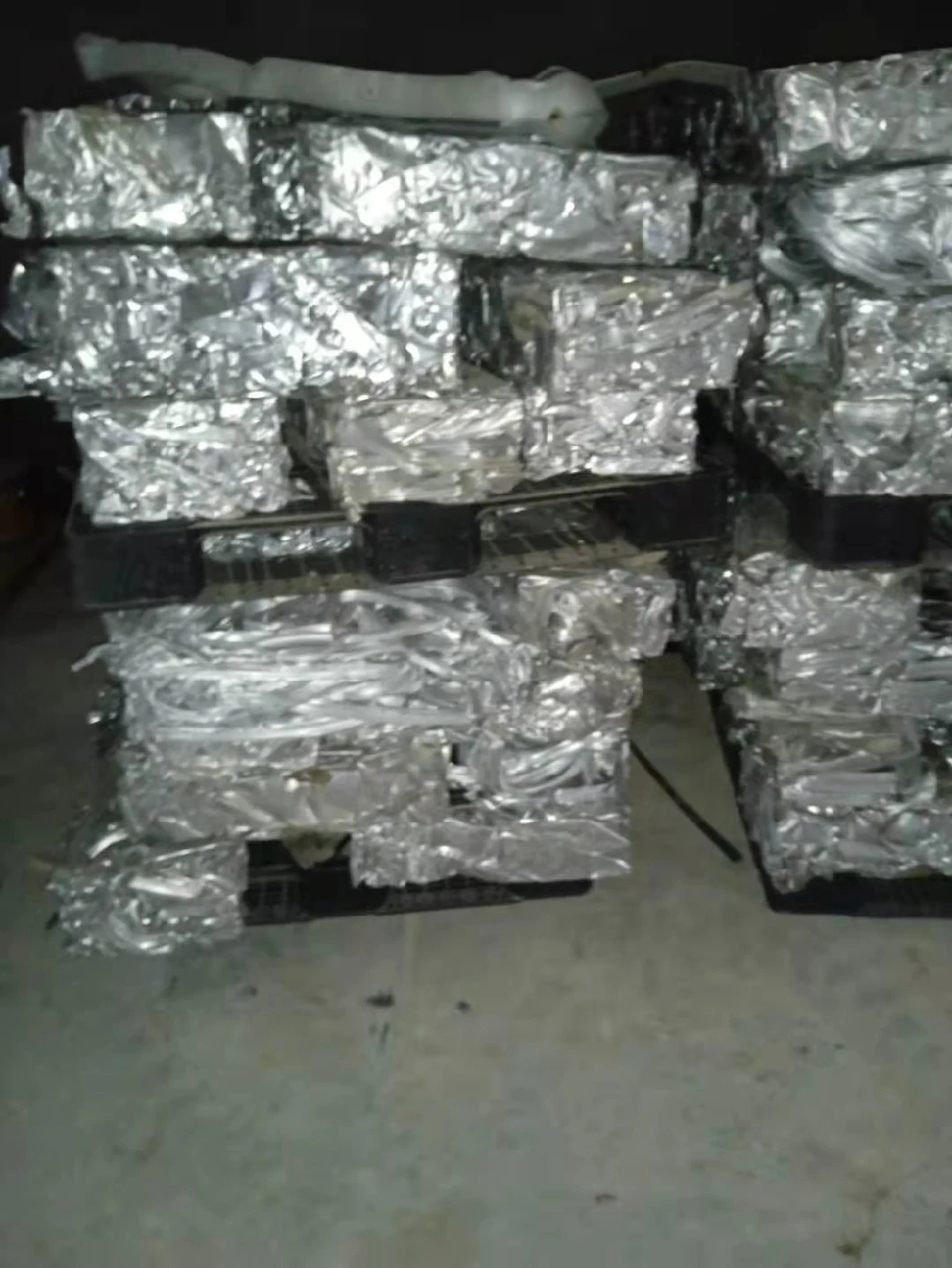 Aluminum Profile/Aluminum Parts/Aluminum Foil/Aluminum Extrusion