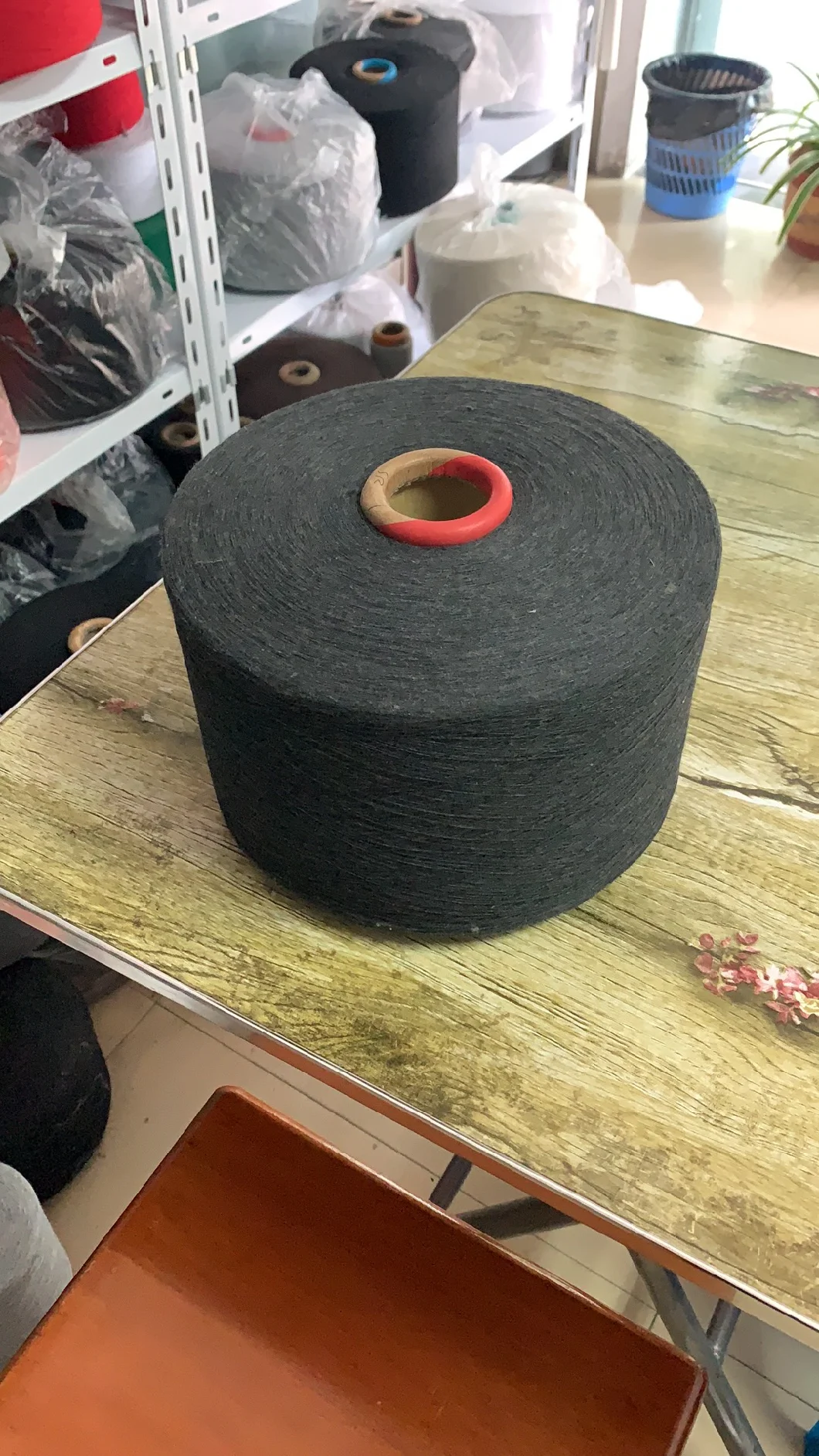 Recycled/Regenerated Cotton Yarn for Knitting Glove and Sock