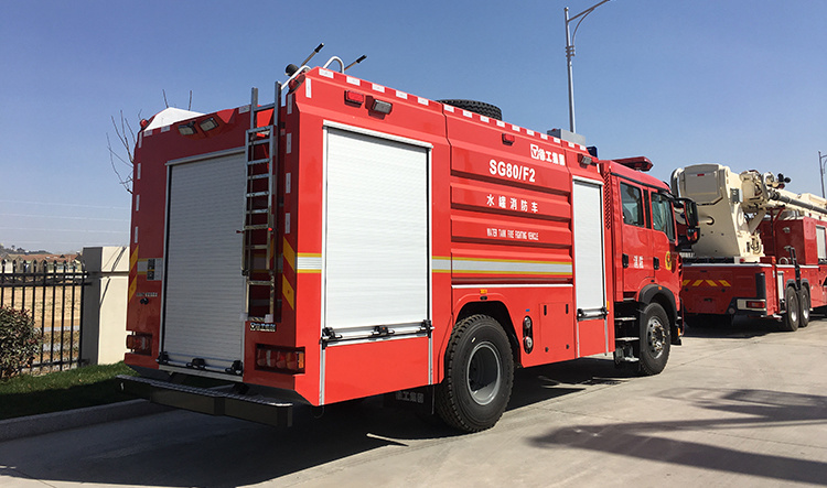 XCMG Official Rescue Fire Truck Sg80f2 Water Tank Fire Fighting Truck