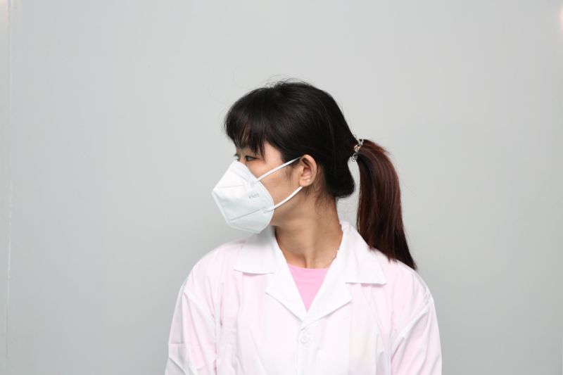 Respirator KN95 Disposable Respirator Dustproof Wholesale