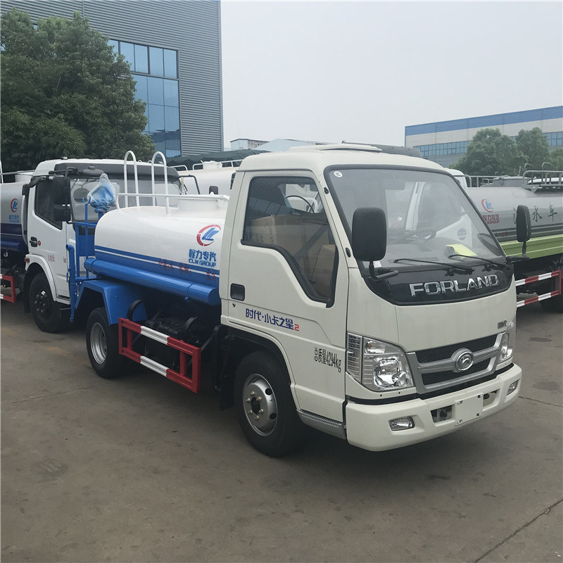 Clw 4X2 Foton Loading 2000 Liters Water Distributor Truck