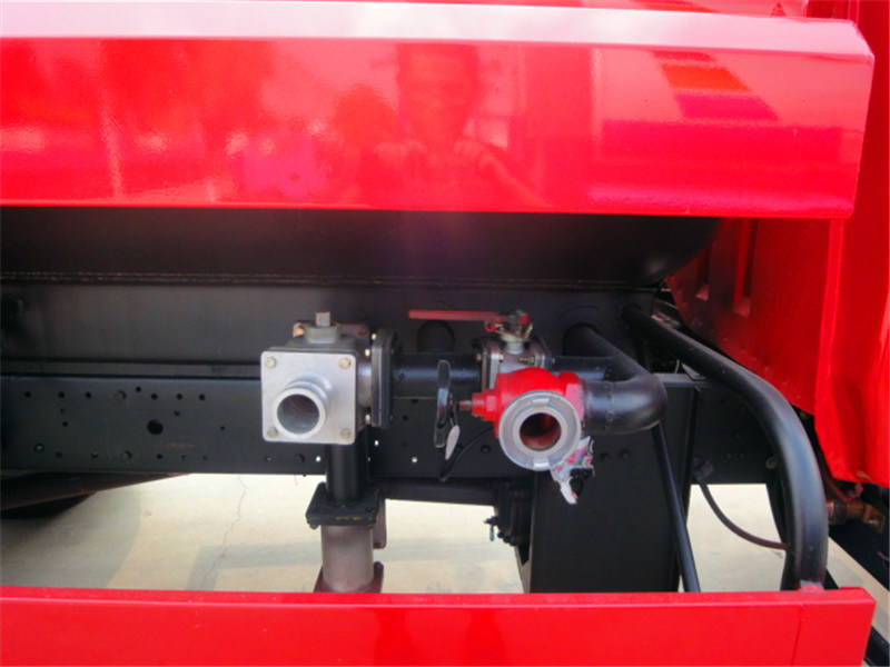 Dongfeng Double Axles Dry Powder Fire Truck