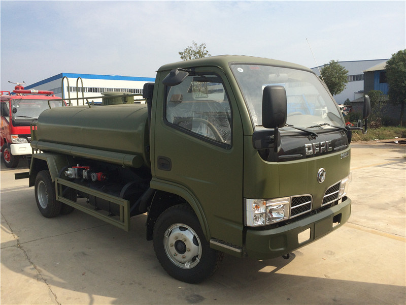 Clw 4X2 Dongfeng 3000 Liters Clean Water Delivery Truck