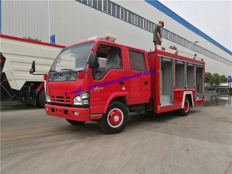 Dongfeng 4X4 Fire Truck Manufacturers Small Fire Engine 3000liters