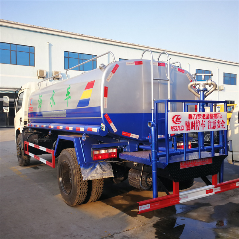 6000 Liters to 8000 Liter Water Tanker Cannon Truck