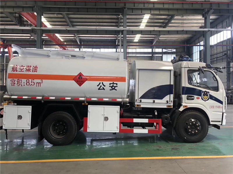 Manufacturer Dongfeng 8000 Liters Aircraft Refueling Truck