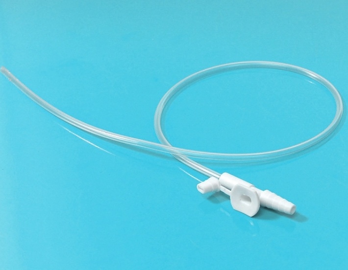 Sterile Suction Tube Suction Catheter with Cap Cone Connectors