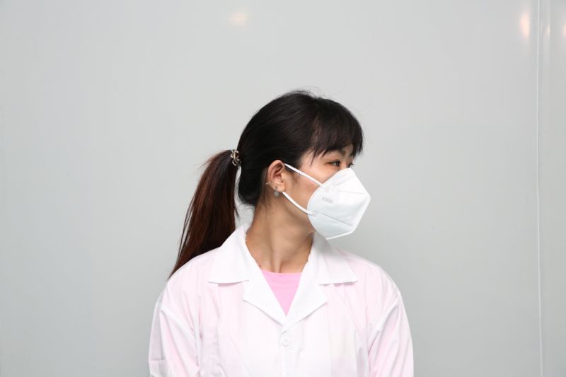 KN95 Breathable, Antibacterial, Dustproof, Antifoam,  and Adult Disposable Respirators, Respirators, Wholesale