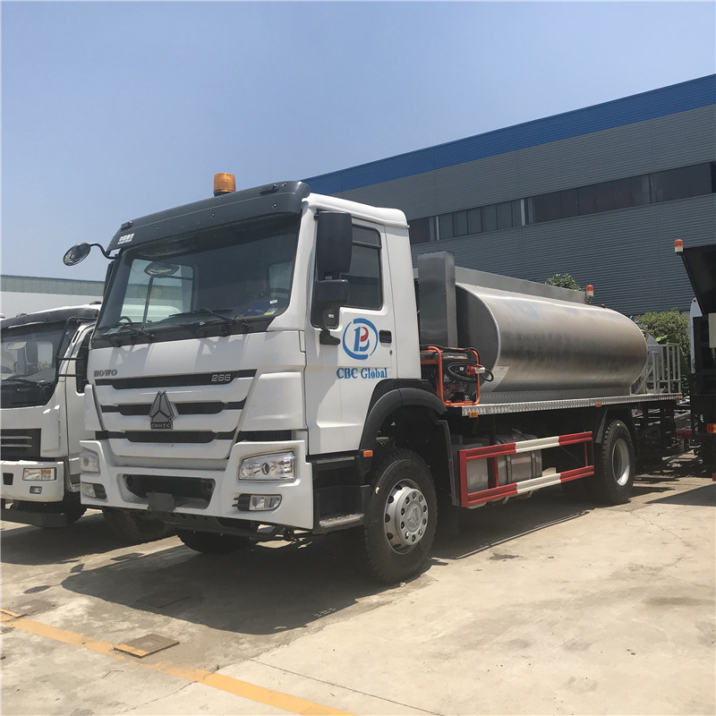 10000 Liters to 12000 Liters Sinotruck HOWO 4X2 290HP Stainless Steel Asphalt Spray Truck