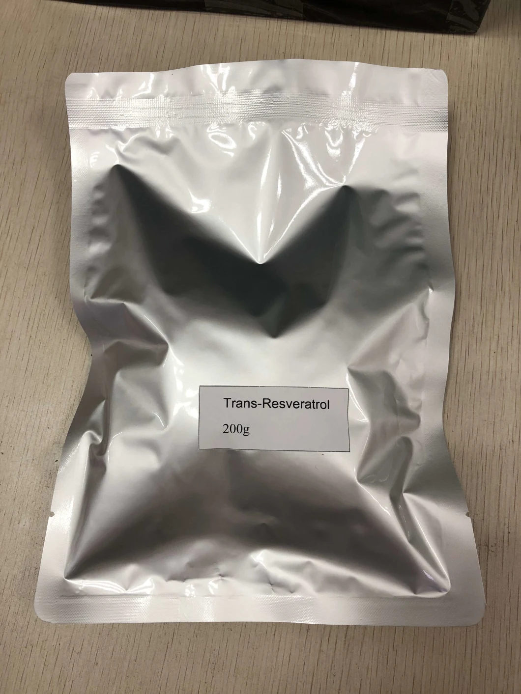 Chinese Herb Polygonum Cuspidatum Extract Resveratrol 99% Raw Powder for Anti-Aging