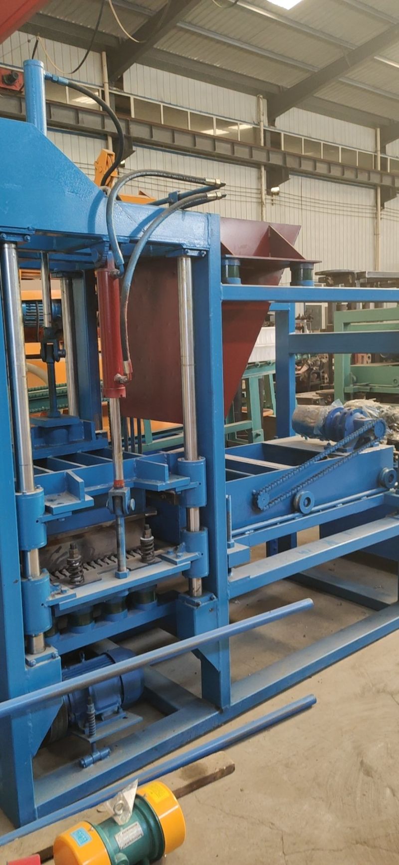 Best Sales of The Same Product Concrete Block Making Machine