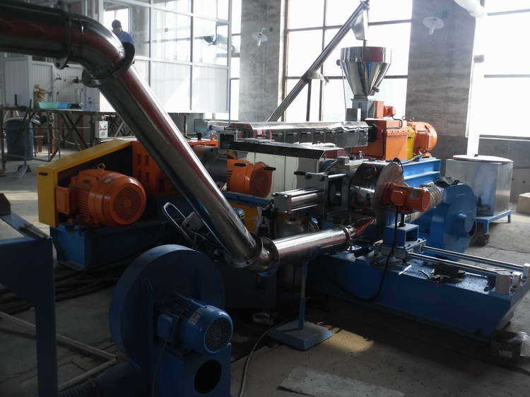 20120shanghaisupplier Two Stages Extruder Pelletizer Machine for PVC Lshf XLPE Compound Cascade Extruder