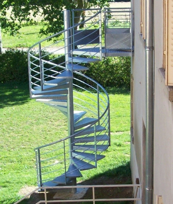 Ace Simple Outdoor Steel Spiral Staircase Customized Stair