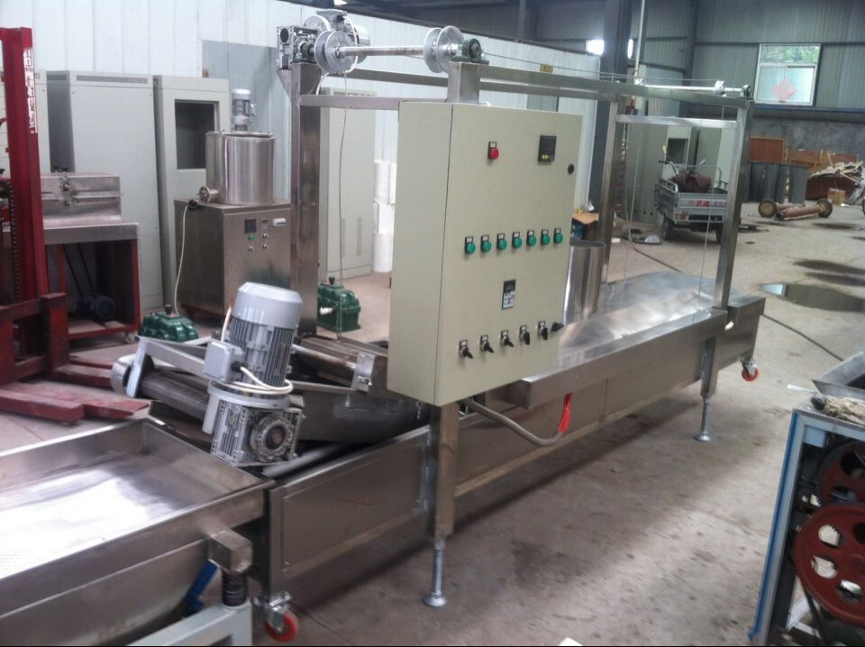 Screw Shell Chips Extruding Frying Process Line for Snack Pellets/Single-Screw Snack Food Equipment