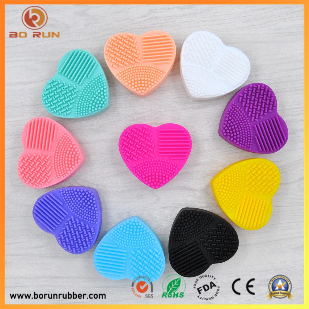 Silicone Makeup Brush Cleaner Egg Makeup Brush Cleaning Tool Heart Shape Makeup Brush Cleaner