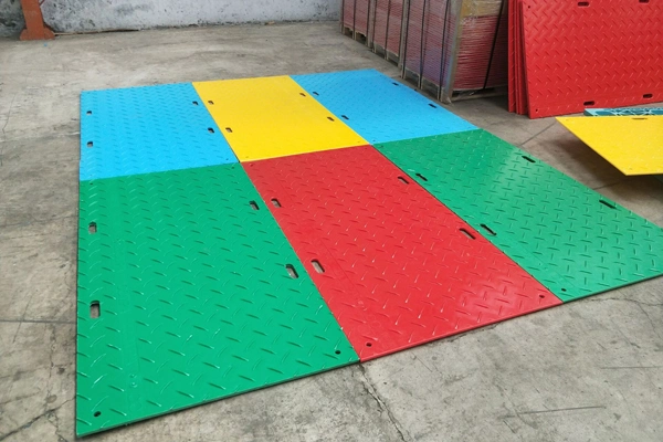 Resuable, Ant-Slip, Textured UHMWPE Ground Protection Mat for Excavator/Lifting Truck/Crane