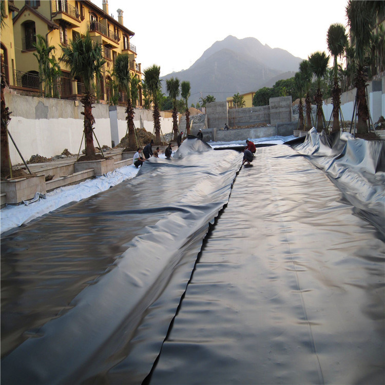 Thickness 1.0 mm Pond Liner Waterproof UV Exposure Geomembrane