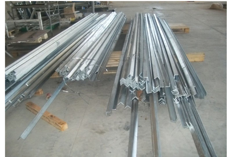 Q235 Q345 Ms A36 Black Carbon Galvanized Angle Steel Bar