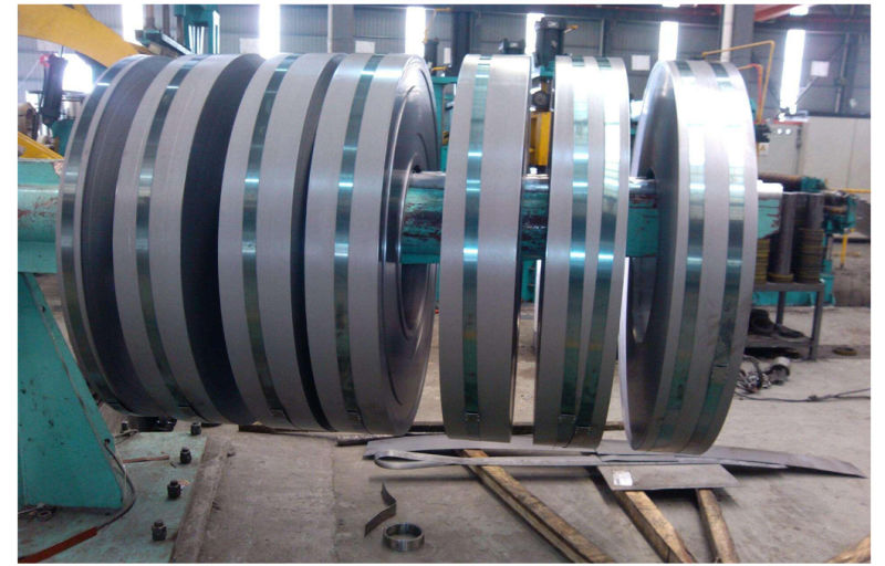 China Factory Ss400 A36 Hot Rolled Carbon Black Steel Coil