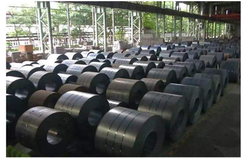 China Factory Ss400 A36 Hot Rolled Carbon Black Steel Coil