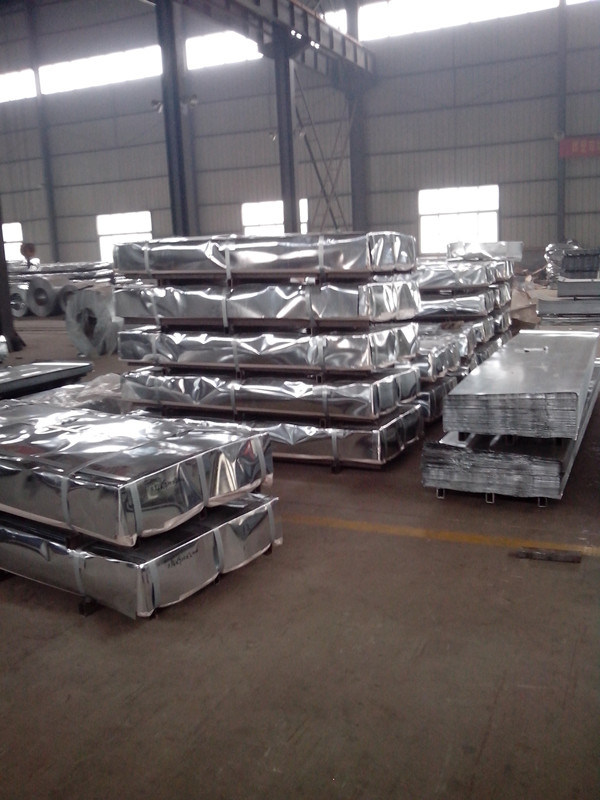 Iron Mini 0.125mm Corrugated Galvanized Gi Steel Roofing Sheet Single Skin Roofing Sheet in Roof Sheet