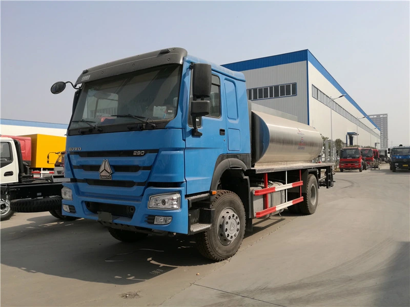 4X2 Asphalt Bitumen Truck Road Construction Paver Asphalt Tank Asphalt Bitumen Sprayer Truck for Sale