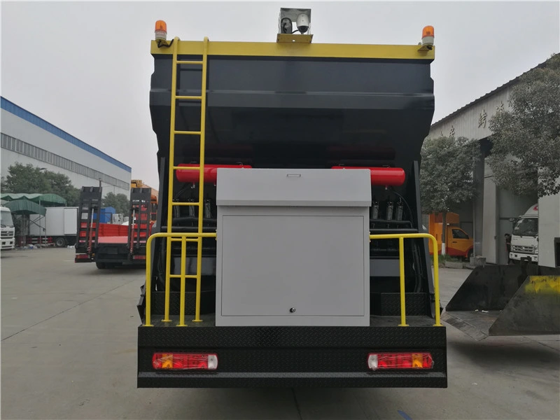 4X2 Asphalt Bitumen Truck Road Construction Paver Asphalt Tank Asphalt Bitumen Sprayer Truck for Sale