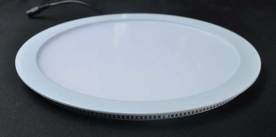 Made-in-China 12W/18W/24W Lighting LED Panel Light Ultra Thin LED Light LED Panel
