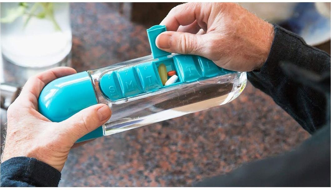 BPA Free Weekly Seven Compartments Drinking Bottle with Pill Box Organizer