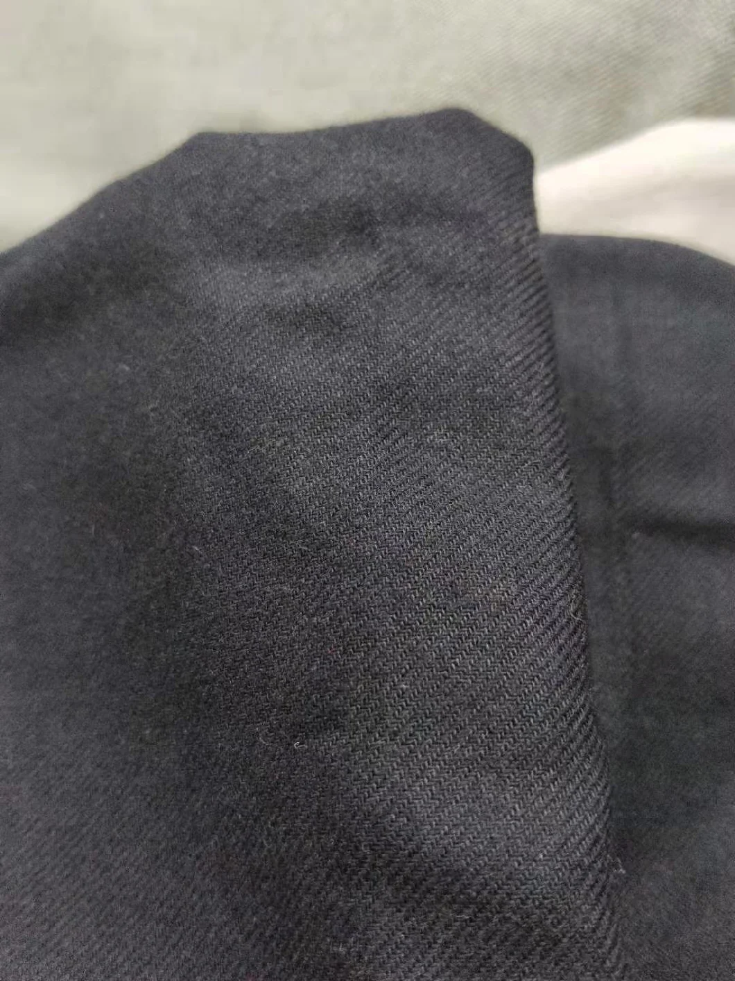 Hot Sales Black Yarn Dye Cotton Twill Flannel for Men's Shirts